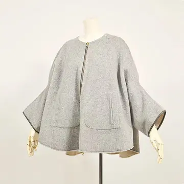 Risley 리버서블 판초 코트