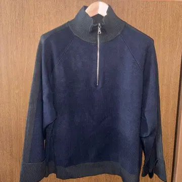 [ 새상품 ] HARE 네이비 지퍼 스웨터 S 사이즈