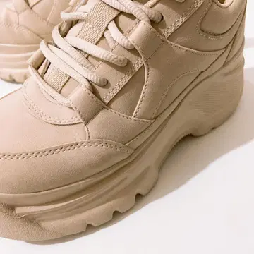 ZARA 통굽 스니커즈 23cm