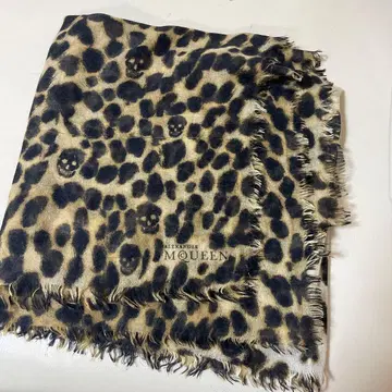 ALEXANDER McQUEEN 레오파드 무늬 스톨