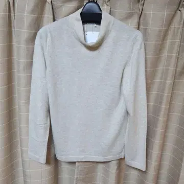 새상품 아소시 이탈리아제 캐시미어 100% 니트