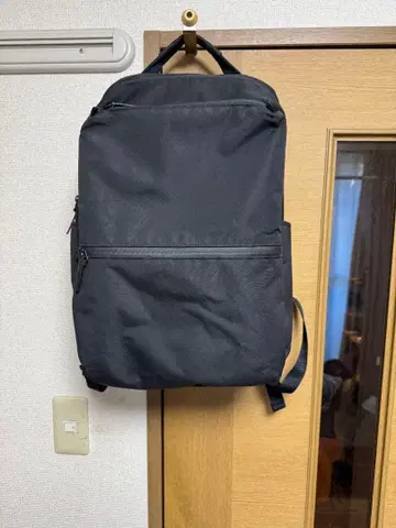 유니클로 팬셔널 백팩