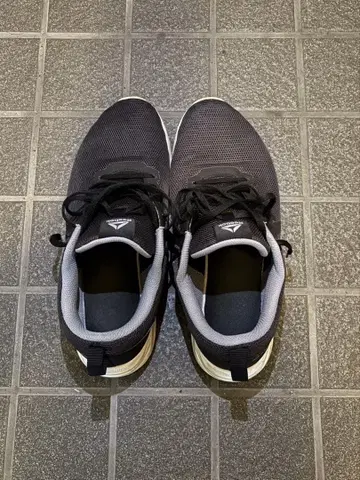 Reebok DV4090 러닝화 블랙 26.0cm