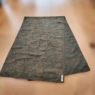 the Hill-side 카모 패턴 스톨