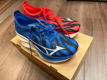 미즈노 웨이브 리벨리온 프로 3 25.5cm