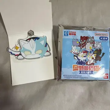 중국 한정판 [ 울트라맨 냥코 ] 아크릴 액세서리 블레이저