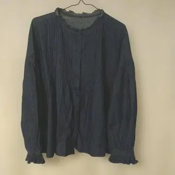 사만사 모스모스 옷깃 프릴 핀턱 블라우스 데님풍