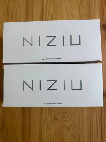 NIZIU 공식 응원봉 2개