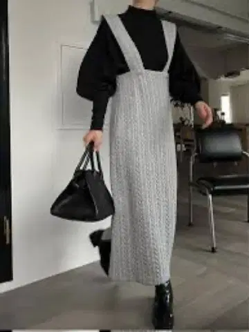 WILLFULLY cable like suspenders tight SK