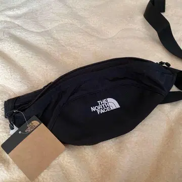 THE NORTH FACE 바디백 블랙