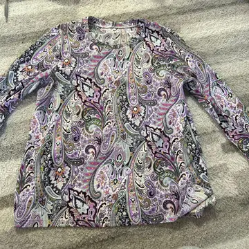 긴팔 퍼플 페이즐리 무늬 셔츠