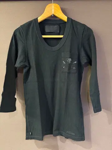 Roen 블랙 7부 소매 티셔츠 스컬 42