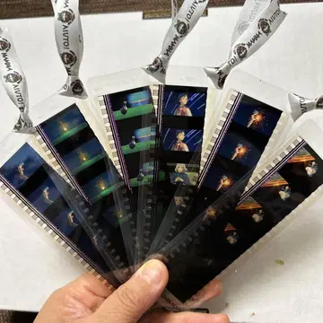 지브리 필름 북마크