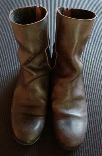 DIRAIN 블랙 가죽 부츠 26 28cm