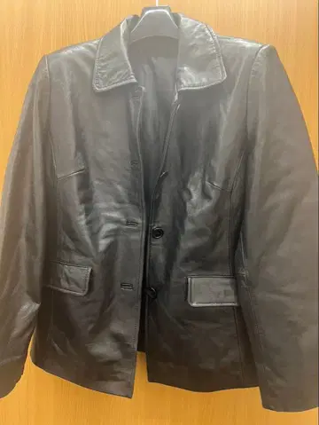 여성용 라무 가죽 자켓 L 사이즈 블랙 가죽 빈티지