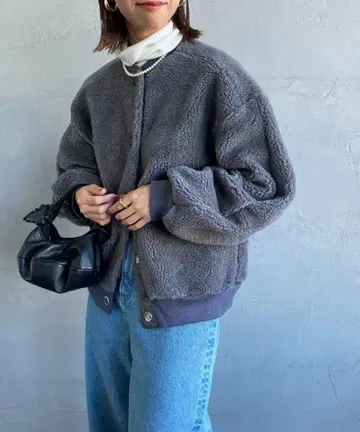 THE SHINZONE 보아 플리스 케이프 린 블루종