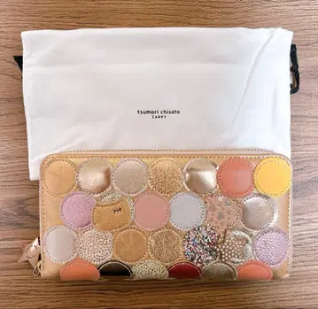 츠모리치사토 신 멀티 도트 장지갑