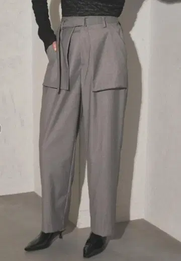 오드리앤존와드 랩 포켓 부착 트윌 팬츠 S 사이즈