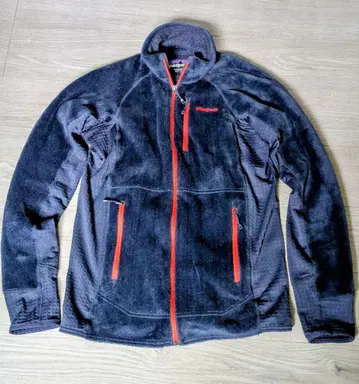 새상품급 파타고니아 R2 자켓 M 네이비 플리스 자켓 폴라테크