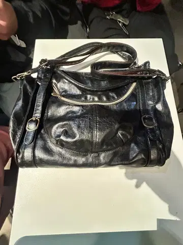 y2k archive Black leather bag 00's