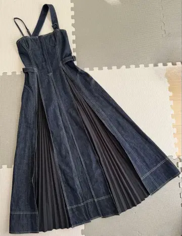 CASA FLINE 프론트 후크 데님 롱 원피스