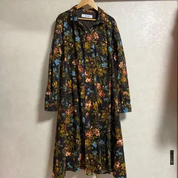 코듀로이 꽃무늬 셔츠 원피스 긴팔 블랙