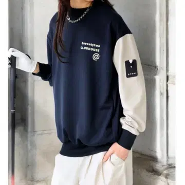 세븐티투 CLUBHOUSE 네이비 새상품