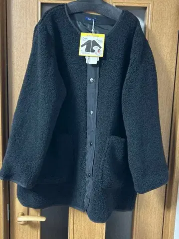 새상품 오카다 유리 슬림 자켓 4L