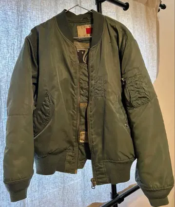 FLYING TIGERS MA-1 플라이트 자켓