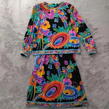 REONARD 꽃무늬 셋업 스커트 긴팔 상의 울 실크