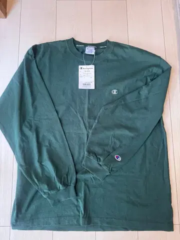 미사용 새상품! Champion 트레이닝복 가격 인하 가능