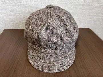 브라운 계열 울 혼방 캐스킷