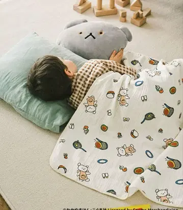 담요in쿠션[아기곰 그림책 콜라보] 미사용