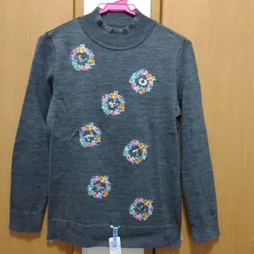 최근 상품 새상품급 레오나르 LEONARD 서클 자수가 멋진 스웨터 38