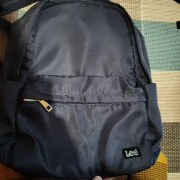 Lee 네이비 백팩 프론트 포켓 부착