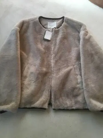 FREAK'S STORE 플리스 자켓 M 사이즈 베이지 미사용 새상품