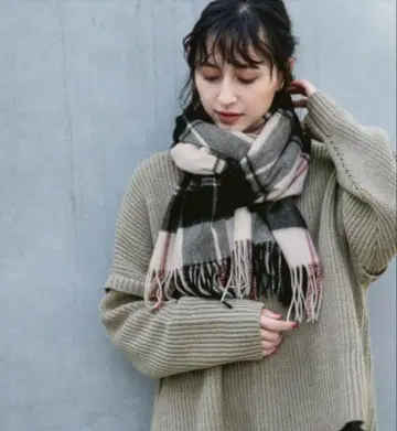 apart by lowrys 캐시미어 울 체크 스톨