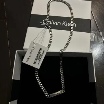 Calvin Klein 실버 체인 목걸이