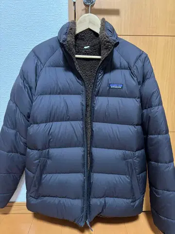 Patagonia 다운 자켓 리버서블