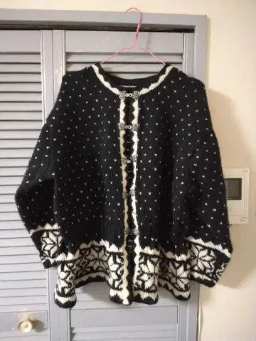 1점 빈티지 노르딕 무늬 가디건 블랙 구제 레트로 니트