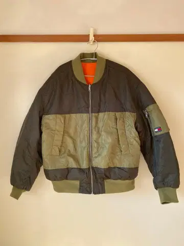 타미힐피거 리버서블 봄버 자켓 카키 S 사이즈
