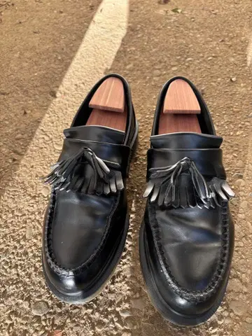 닥터마틴 태슬 로퍼