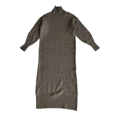 에메르 리파인즈 펄 장식 울 니트 원피스 터틀넥 모카