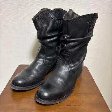 키다리 아저씨 페코스 부츠 주름 디자인 블랙 24.5