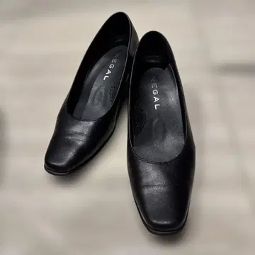 [ 새상품급 ] REGAL 블랙 스퀘어토 펌프스 22.5cm