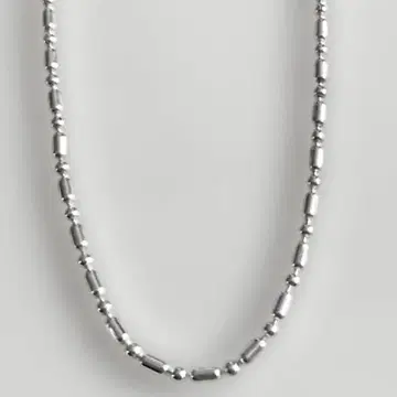 실버 체인 목걸이