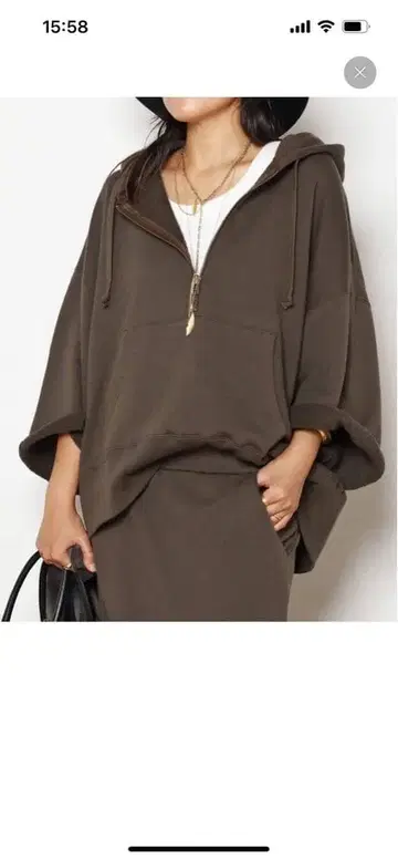 APstudio 두지엠 클라세 라빠르망 muse 하프 지퍼 후디