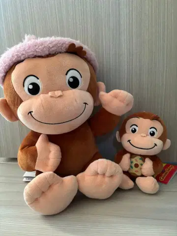 오자루의 조지 봉제 인형 2개 세트