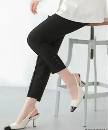 Fit more 밑단 리본 스트레이트 팬츠 M 사이즈