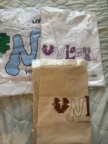 Little Glee Monster UNLOCK 타월 백 T셔츠